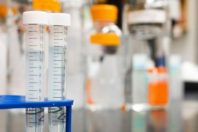 Vätskekromatografi i praktiken I & II